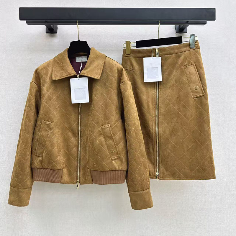 A luxurious quilted suede two-piece set designed by a designer - a retro zipper jacket paired with a skirt, an elegant autumn/winter outfit, high-qu