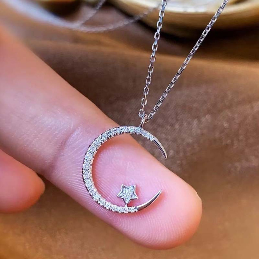 Diamant étincelant étoile et lune pour femmes, nouveau Style d'été, Design Ultra-brillant et haut de gamme, collier de clavicule de Style Ins de