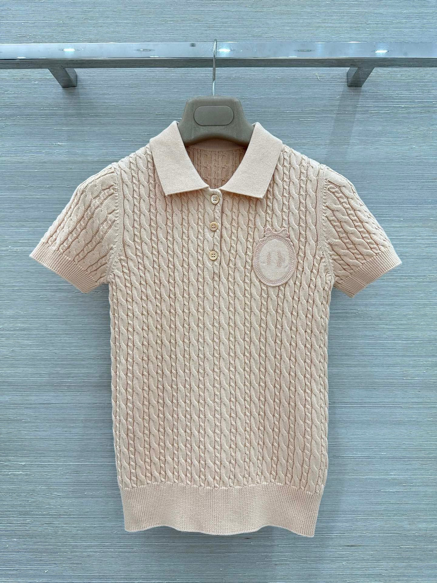 26 Autumn/Winter New Garden World Series Tender Pink White Polo Collar Knitted Short Sleeve Sweater