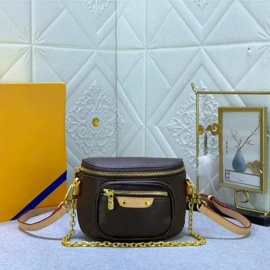 Mini sac banane élégant Emment ceinture sac banane hommes sacs de poitrine chaîne et bandoulière en cuir bandoulière 82208 AA