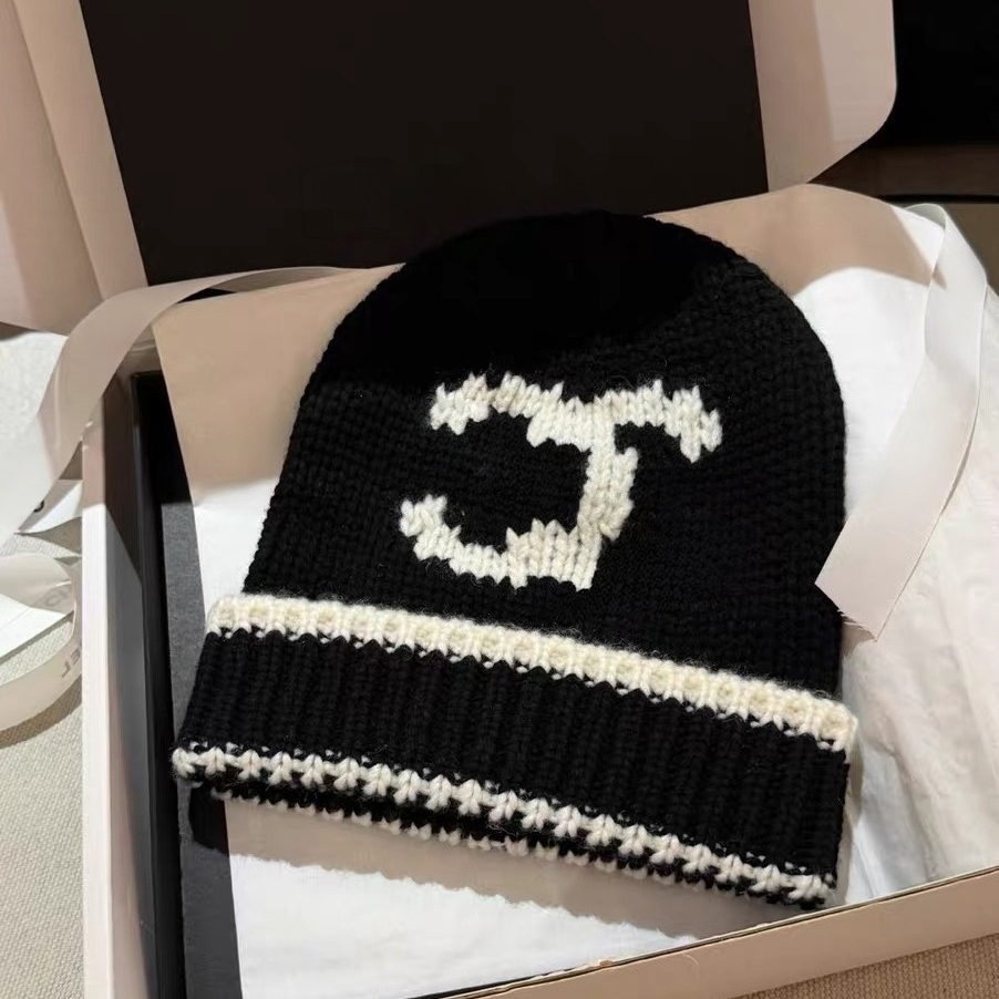 CC Designer Woolen Beanie Hats High quality Knitted Winter Caps for women men letter embroidered skull beret couple hat Warm Soft Bonnets nice good