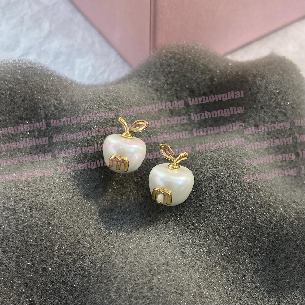 2026 Senior Designer Tassel Pendant Earrings High Earrings Pearl Pendant Butterfly Earrings High Jewelry Gift Box Holiday Gift Apple M stud earrings