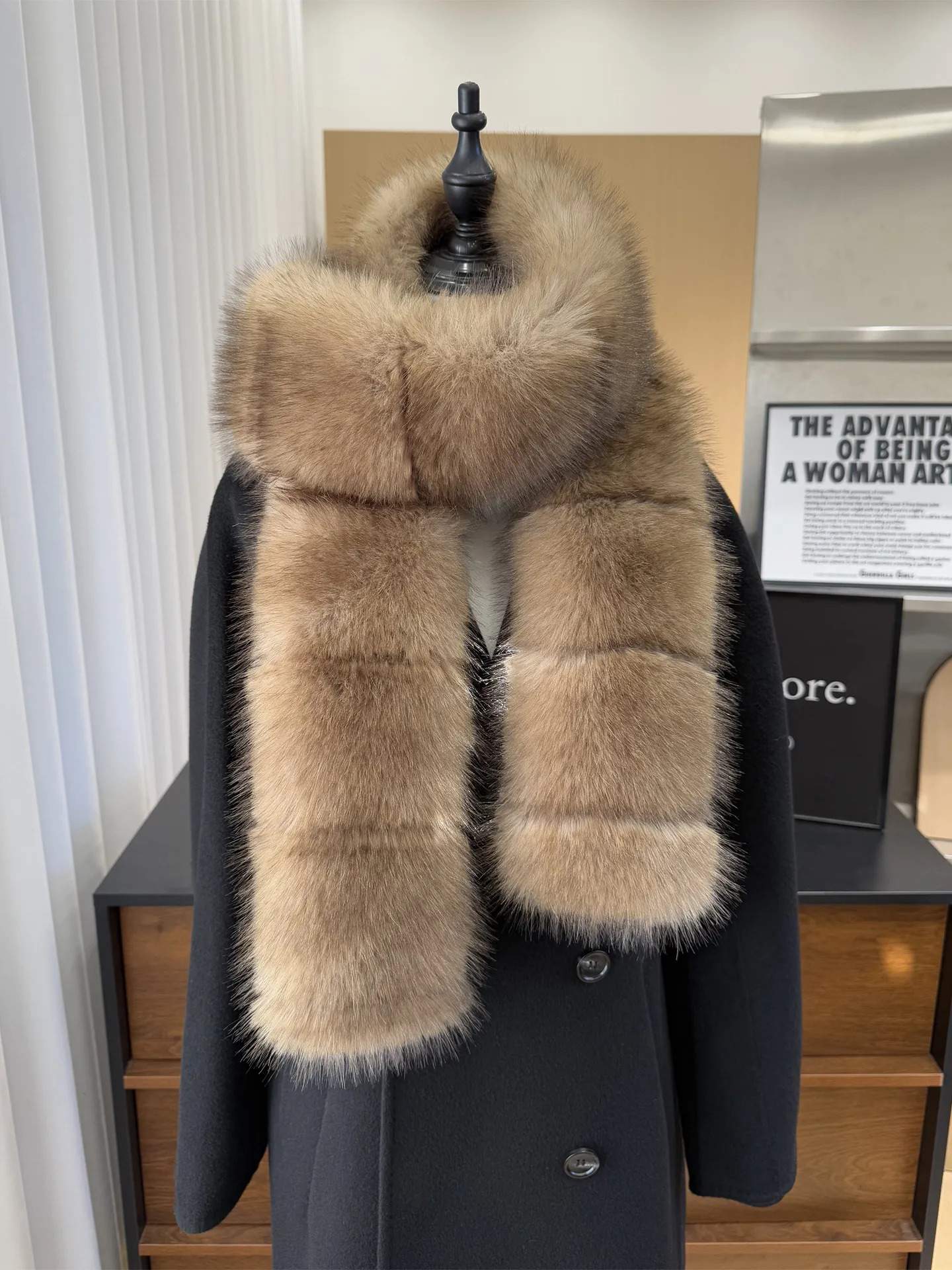Thick Scarf Fashionable Plush Long Strip Scarf Womens Mink Fur Y2K Girl Scarf for Warm Ladies Faux Raccoon Fur Scarf 260825