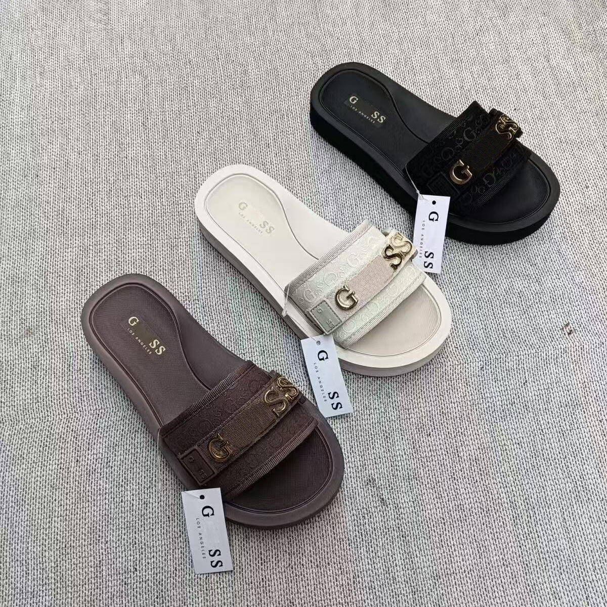1 1 Designer Sandals open toe casual Summer 10a Top quality Home shoe Fashion Slide luxury slipper Vacation sandale Outdoor GUESSO womens EVA Flat B