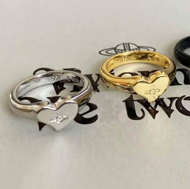 Vintage Hart Saturnus Ring Retro Reliëf Planeet Ring Punk Stijl Hartvormige Saturnus Zegelring Goud Zilver Kleur mode Vrouwen Vinger Sieraden Cadeau