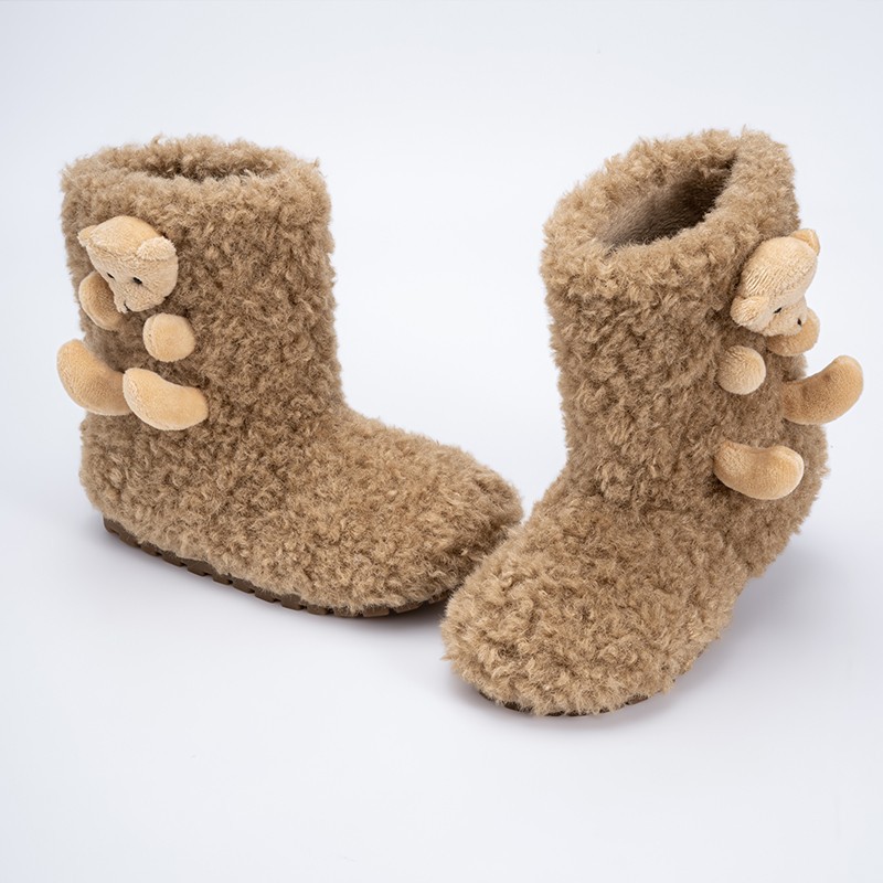 2026 Winter Hot Children's Designer Fashion Snow Boots Keep Warm Cartoon Bear Anti Slip Short Boots for Baby