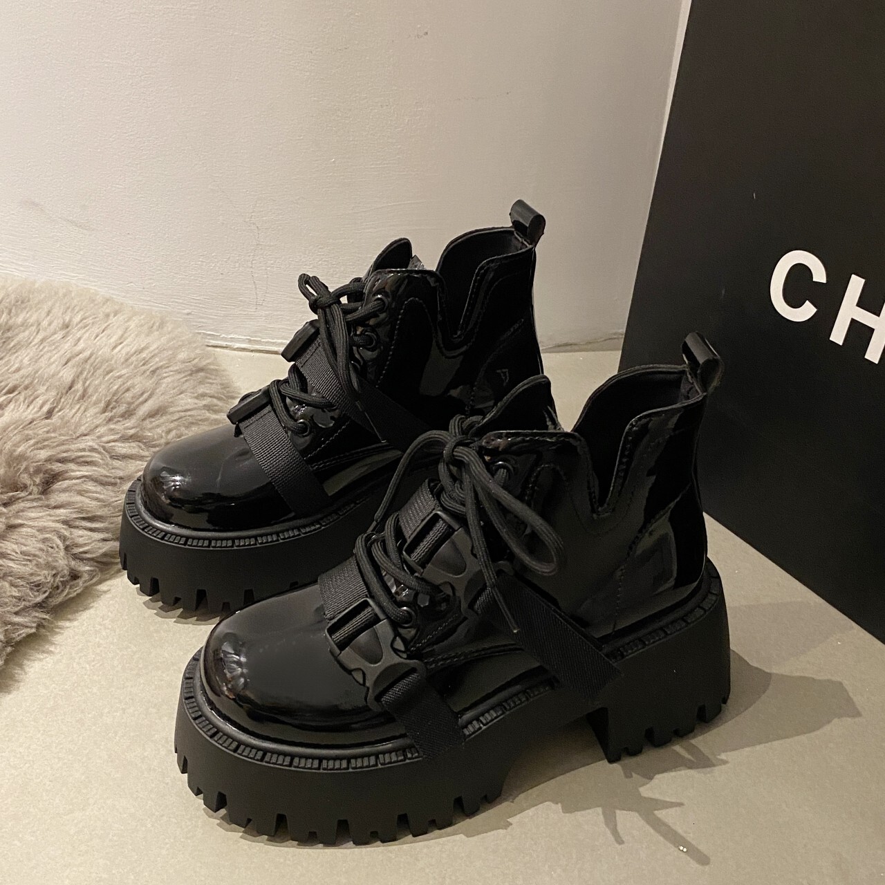 Deep Street super hot thick-soled black 2024 new women spring and autumn single high-grade n style explosive boots