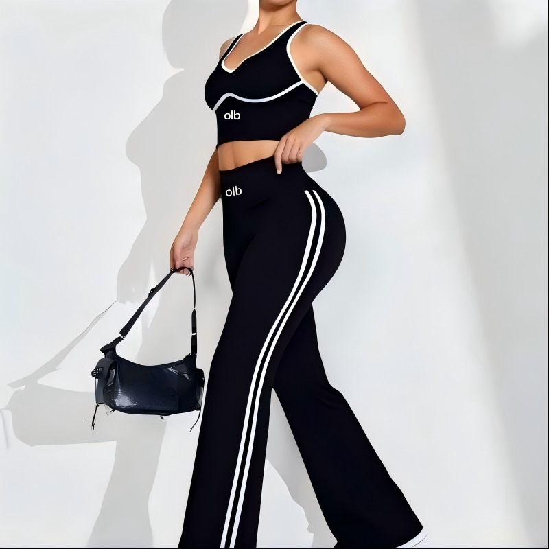 2-piece of fixed cup 3D sports bra vest, medium to long, micro flared slim fit, hip lifting side striped yoga pants set 26Y0825
