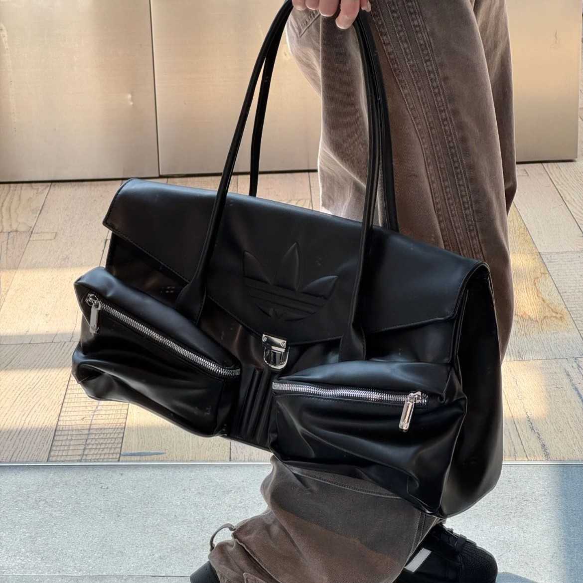 Designer bag luxury bag Clover HOBO Single-Shoulder Underarm Versatile Large-Capacity Briefcase