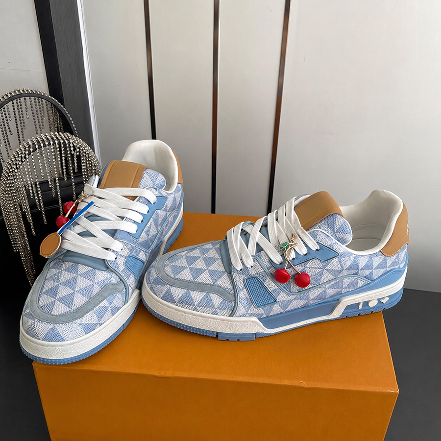 Chaussures décontractées de créateur Baskets pour femmes Chaussures montantes pour hommes Chaussures basses classiques Modèle de lettre de mode C