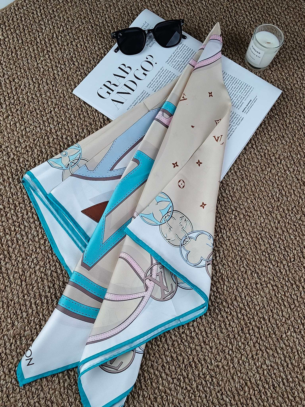 luxury High quality Designer Scarf For Women Luxury Head Scarf Versatile Scarf Womens Silk Scarf Size 90*90cm Square Scarf ss1