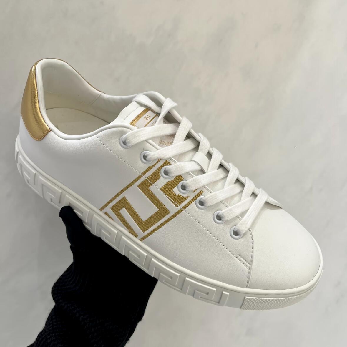 Men's Fashion Genuine Leather Ocean Coral Print Sneakers Comfort Casual Lace-Up Flat Skate Shoes Luxury Designer Style Non-Slip Comfort Walking