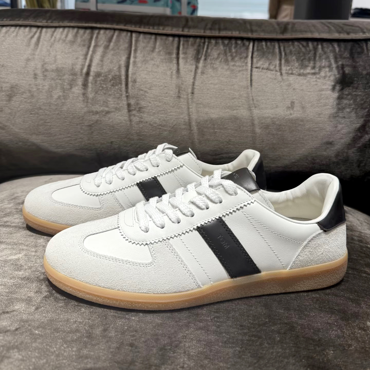 2026New 10A+quality Versatile sneaker Designer golf Suede loafer low Sports Genuine Leather Casual Shoes Fords Mens tennis Outdoor basketball luxury