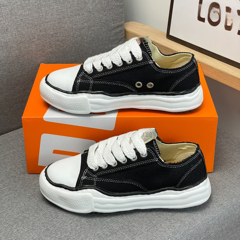 Designer shoes plus size shoes men s shoes dissolving shoes low cut retro couple casual board shoes women s casual shoes