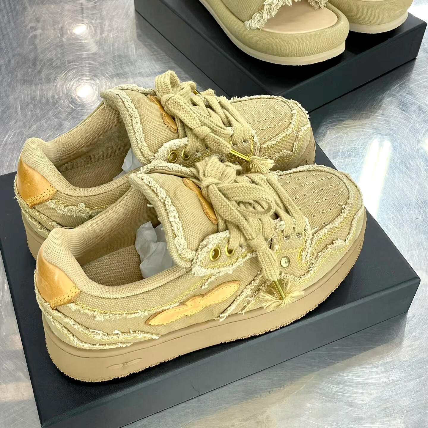 Outdoor shoe Sneaker Designer run Top quality casual RETRO CROSS denim Panda trainer luxurys Fashion tassels women smfks golf platform loafers tenni