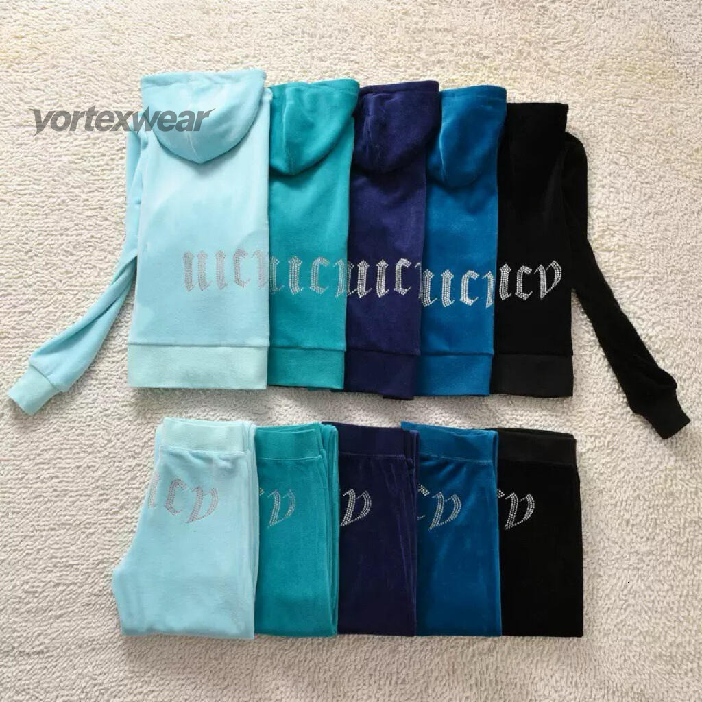 Tracksuit Women 2026 New Female Sport Set Women Gym Suits Velvet Tracksuit Long Sleeve Coat Pants Two Piece Lady Casual Athleisure Winter Clothes Pl