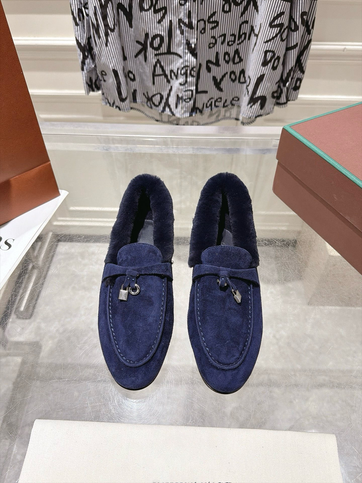 Top Quality Luxury Designer Real Leather 2026ss Winter New Arrival Faux Fur Loafers Casual Shoes d3