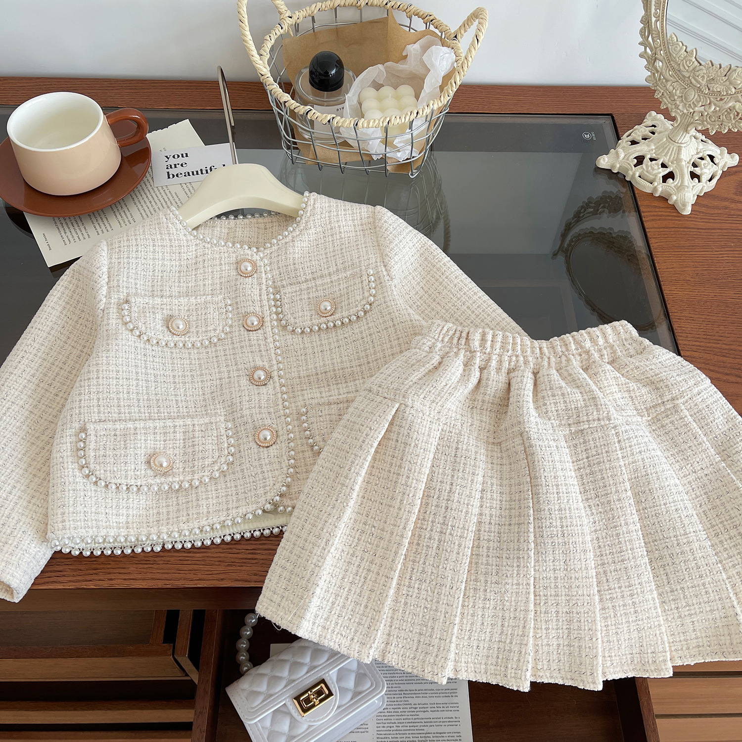 2026 New Autumn Girls' Fashion Designer perfume Sweet Skirt Trendy Temperament Classic Pearl cologne Princess Two Piece Set Designer