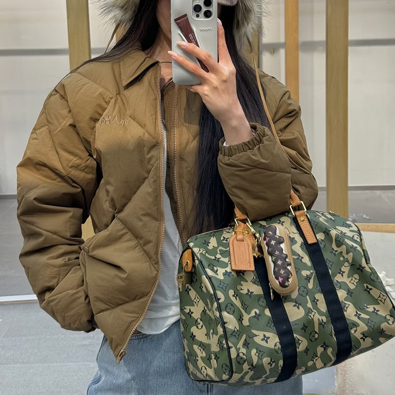 Sac à boucle de luxe Sacs Croissant Sacs à bandoulière Hobo Designer Bourse M81098 Baguette demi-lune cosmétique sous les bras Sac à main Crossbo