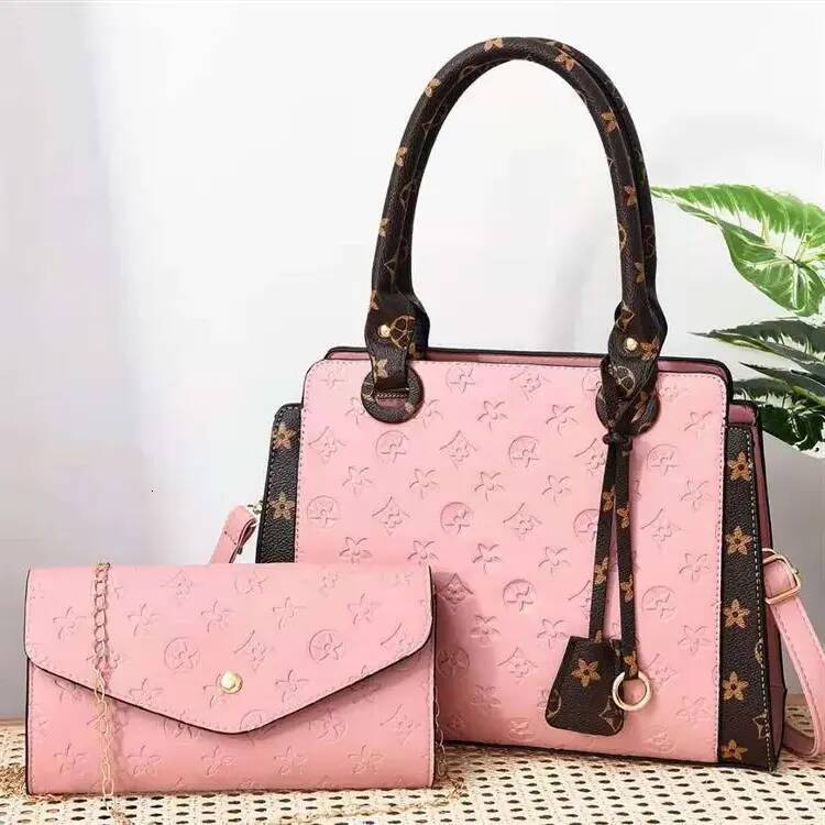 2276 Designer 2025 classic embossed collision composite bag casual and fashionable versatile handbag for women black red pink green