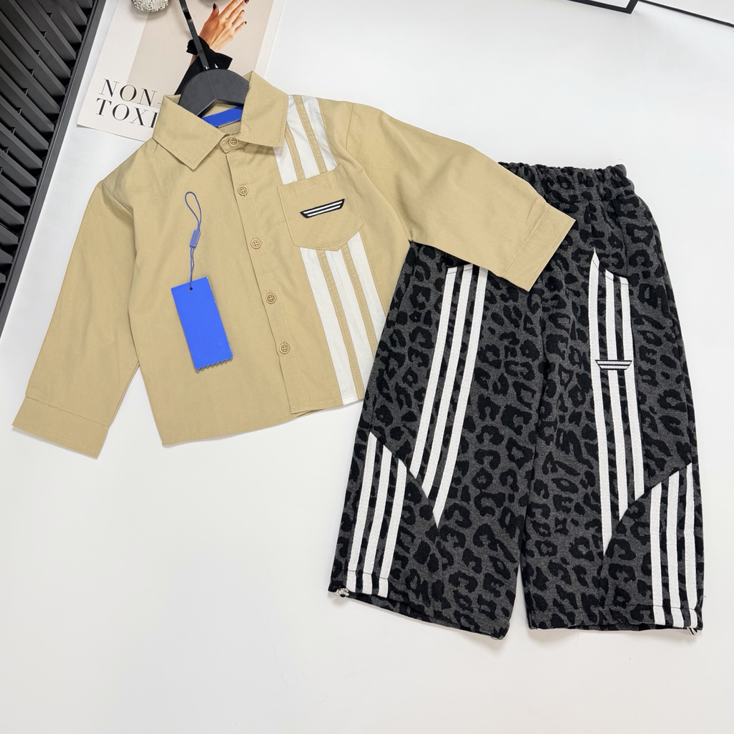 Toddler Boy Designer Clothes Luxury Kids 2Pcs Outfit Set Children Khaki Long Sleeve Shirt Leopard Print Wide Leg Pants Boys Casual Clothing Size 90C
