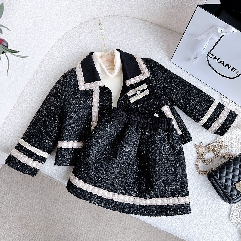 2026 cologne New In Stock Delivery Of Girls' Elegant Stylish Tweed perfume Jacket Skirt Set Chic Autumn And Winter Quilted Two Piece Outfit Des