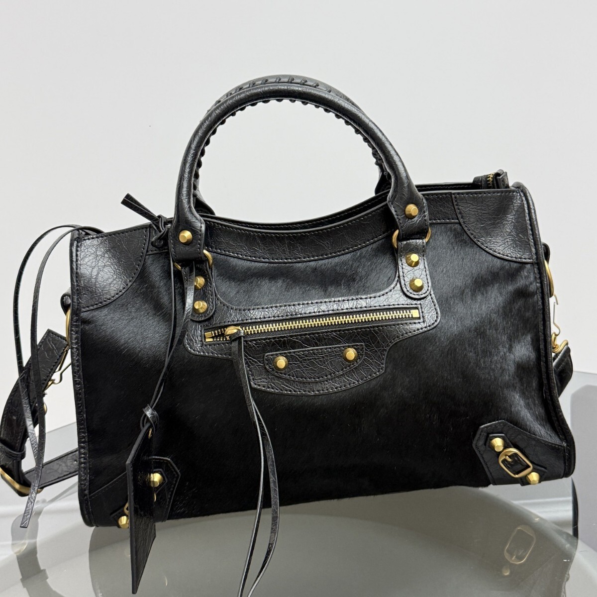 New style designer bag horsehair oil-waxed bag, genuine leather handbag shoulder bags riveted black cowhide designer handbags tote bag, and crafted