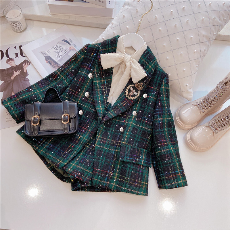 2026 New Spring Outfit New College cologne Style perfume Suit Shorts Girls' Two Piece Set Rt229 Designer