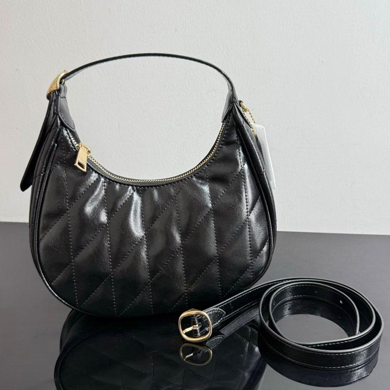 Classique Demi-Lune Sac À Main Marque Sac À Main Designer Sac À Bandoulière Pour Femmes 2026 New Emily Portable Sacs De Soirée Dames Mignon Vieil