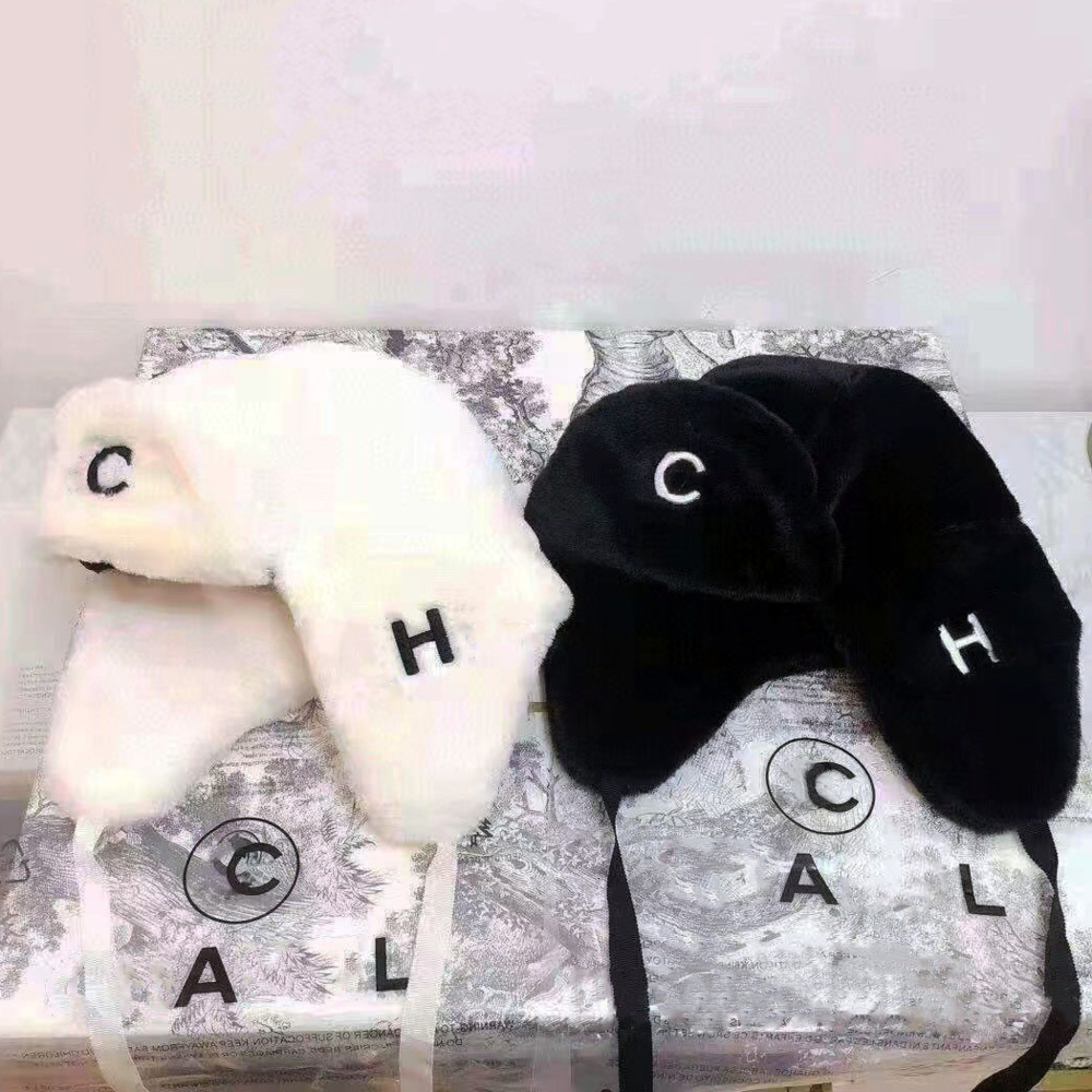 Beanie/Skull Caps Luxury Designer Rabbit Fur Blend Beanie Hat - Unisex Casual Winter Warmth Skull Cap - Black White 2026