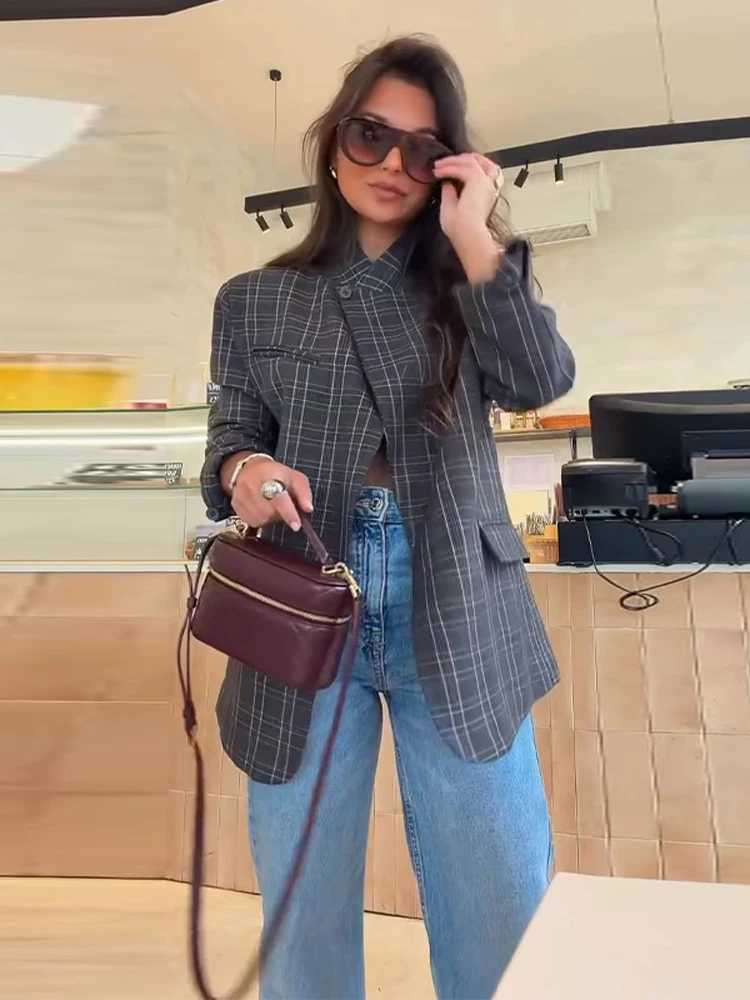 Fashion Women's Blazer Stand Collar Full Slve Single Button Female Plaid Blazers 2026 Autumn New Chic Casual Commute Lady Coat T260829