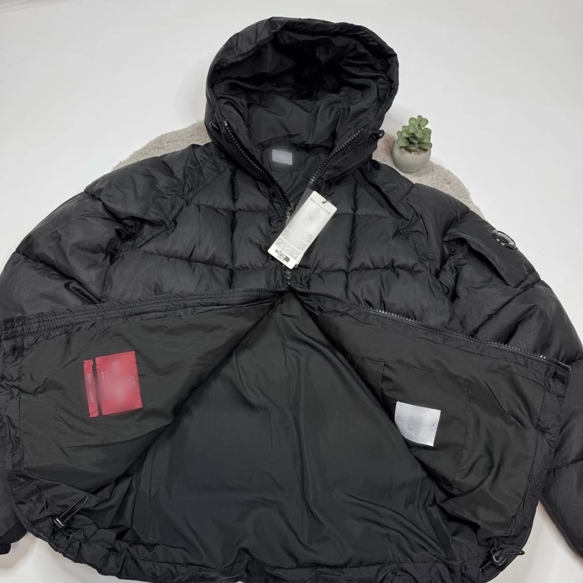 Cpcompanylyness Jacket Designer Cp Jackets Winter Lens Coats Goggles Decoration Puffer Jacket Mens Designer Clothes Jackets Outdoor Classic Casual M