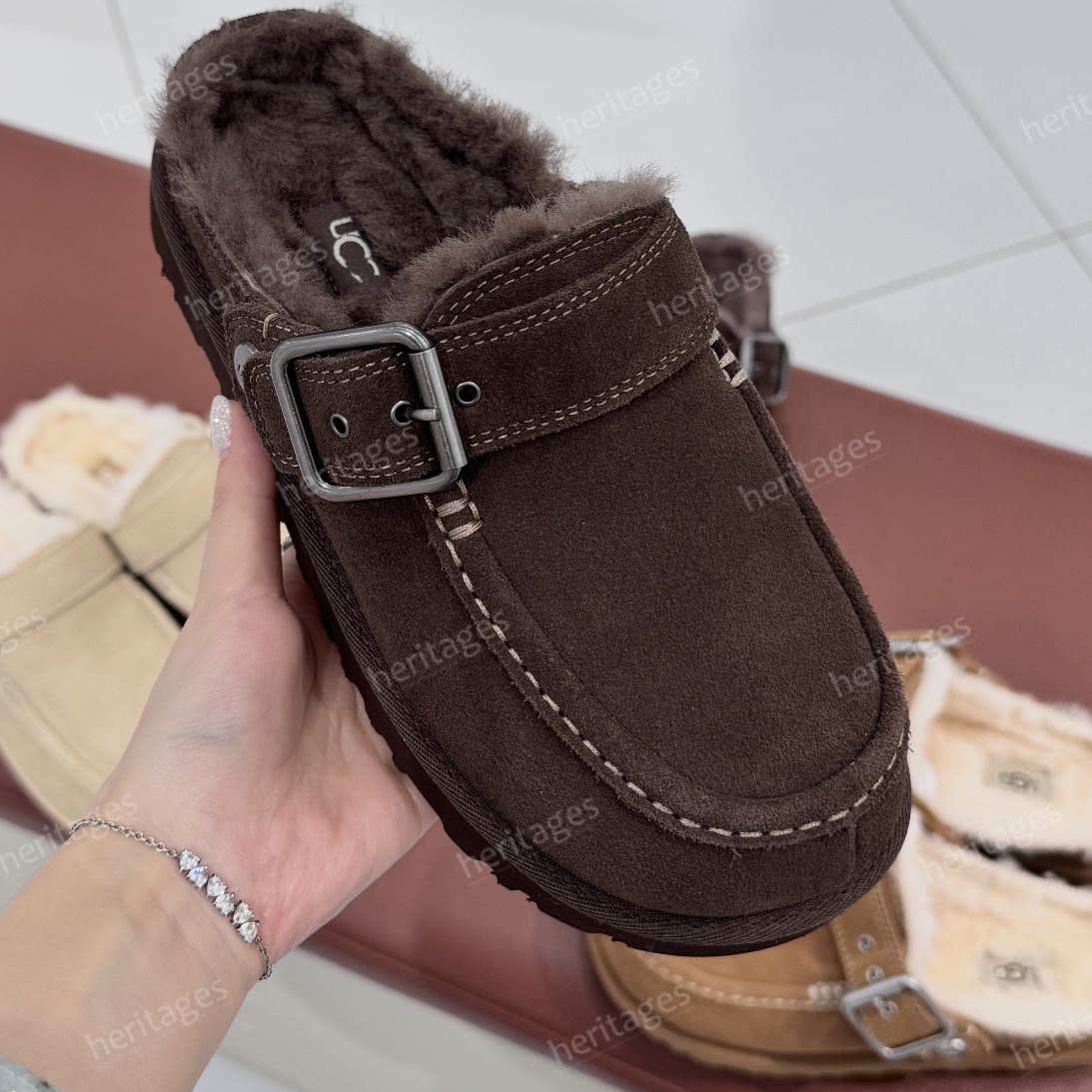 Evelina Clogs Designer Goldenstar Evelina Clog Slippers Slides Dad Sandal Tasman Tazz Women Men Snow Boots Golden Star Fur Furry Slide Buckle Mule S