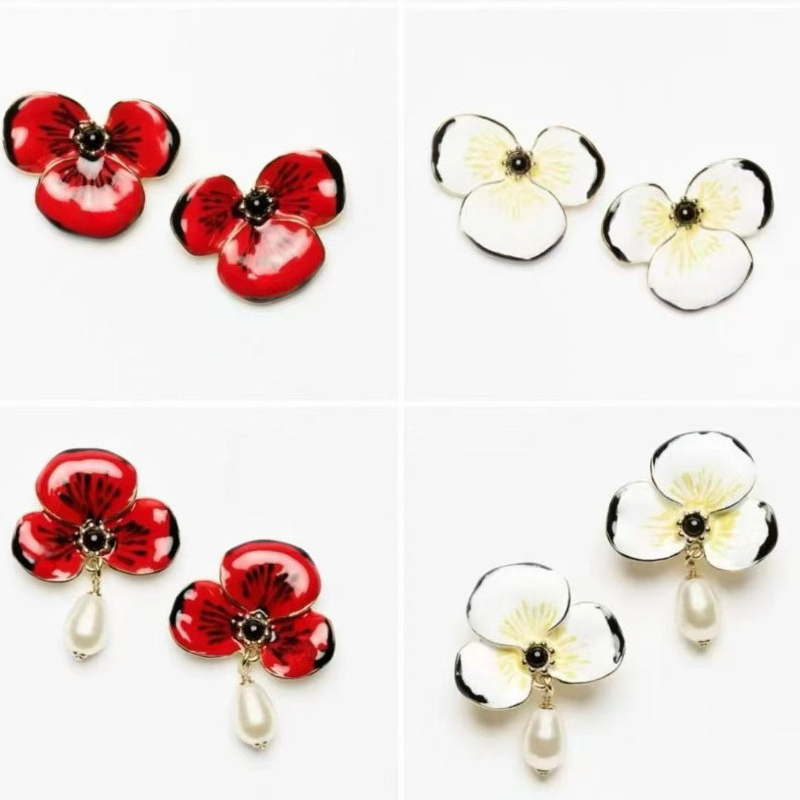 2026 Autumn Newest Enamel Flower Stud Earrings for Women Red White 3 Petal Floral Earring Jewelry Teardrop Pearl Dangle Vintage Party Ear Rings