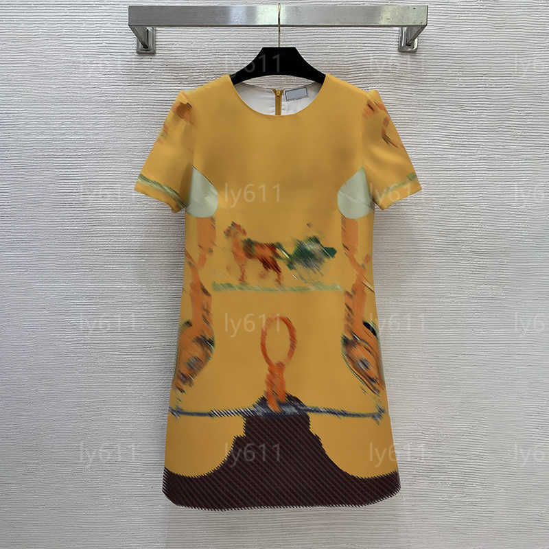 Robe de luxe pour femmes, robes sexy de mode, ligne A plissée, moulante à la taille, sans manches, jupes moulantes, robe sans bretelles, vêtement