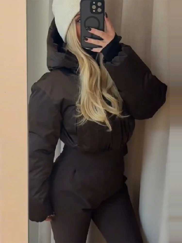 Suit Women One Piece Ski Zip Up Waterproof Sets White Black Color Block Hooded Warm Jumpsuit Lady Winter Snow Sport Outfit 2026 C260829