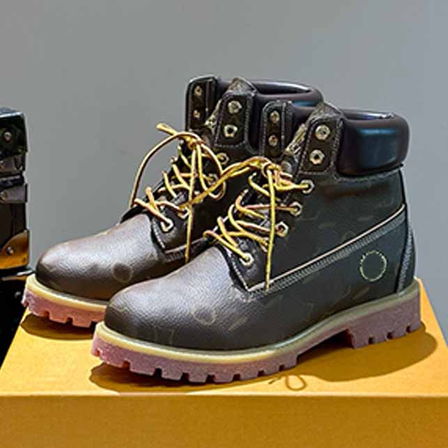 Vintage Dashion Mid LaceUp Waterproof Boot Bens Womens Highquality Genuine Leather Soft Padded Collar Mid Class Outdoor Short Boots Daily Casual Wea
