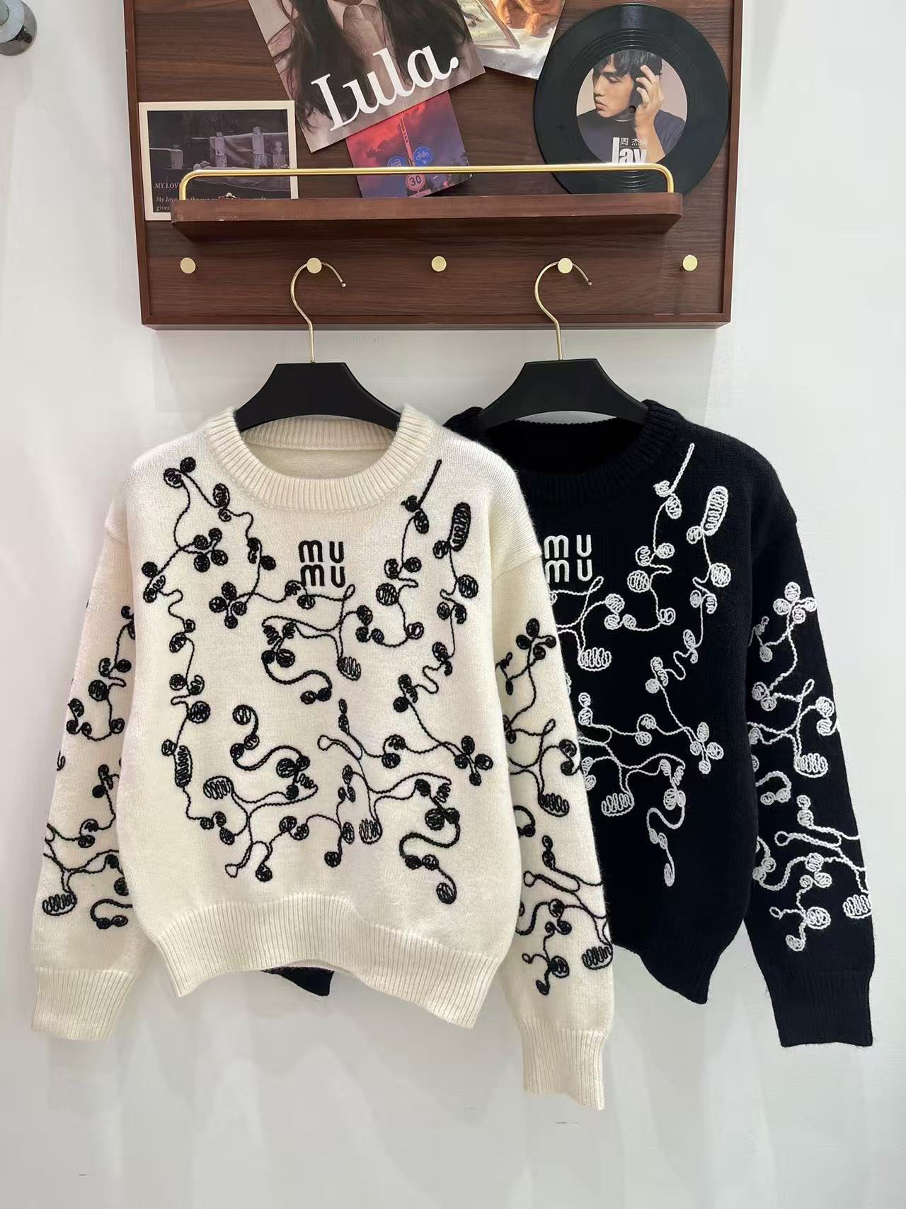 Women's Sweaters Cashmere Cardigan Women's European and American long-sleeved, loose-fitting, comfortable, casual, stylish round-neck knit