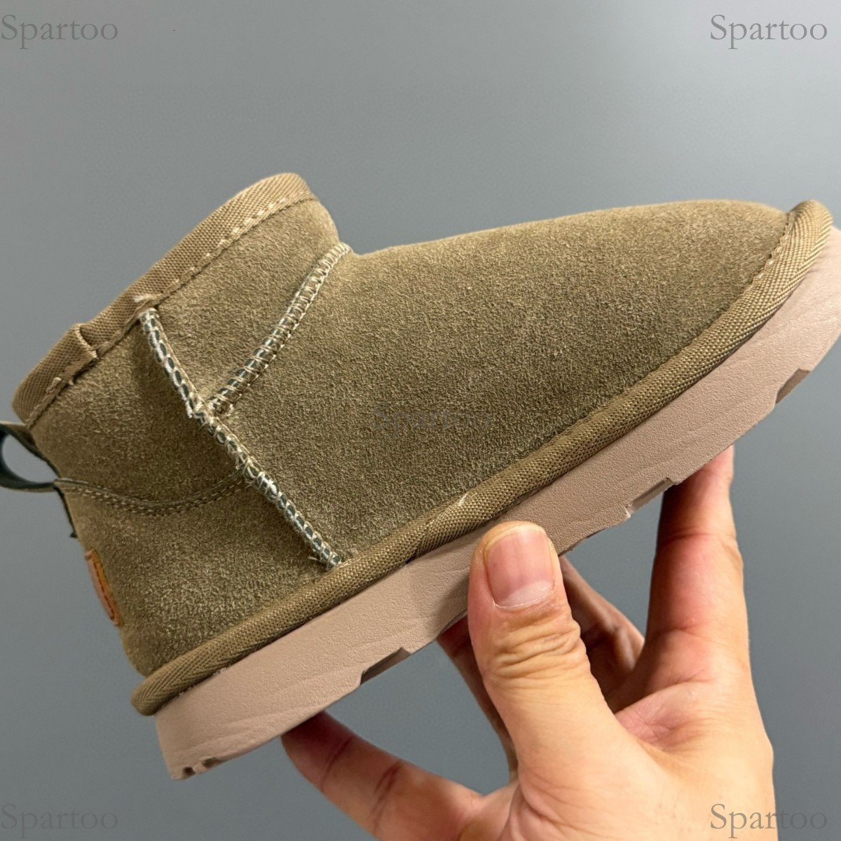 Designer Kids Shoes Boys And Girls Winter Style Anti Slip Cotton Boots High Top Snow Boots Outdoor Casual Shoes Correct Brand Fashion New 2026 Kids