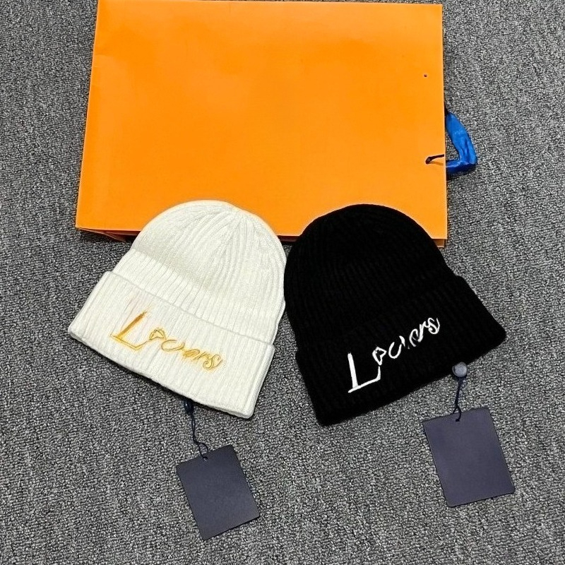 Knit Beanie for Men Women Luxury Embroidered Letter Winter Skull Cap Designer Winter Warm Beanie Hat Outdoor Ski Skull Cap Streetwear Casual Hat