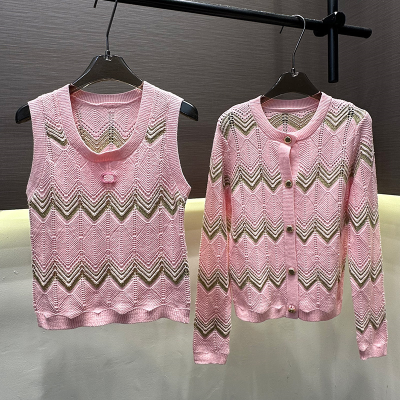 Pink Ripple Knitted Tank Women Cardigan 2 Piece Set Designer Embroidered Slim Fit Vest Sweater Jacket Elegant Casual Versatile Cardigan