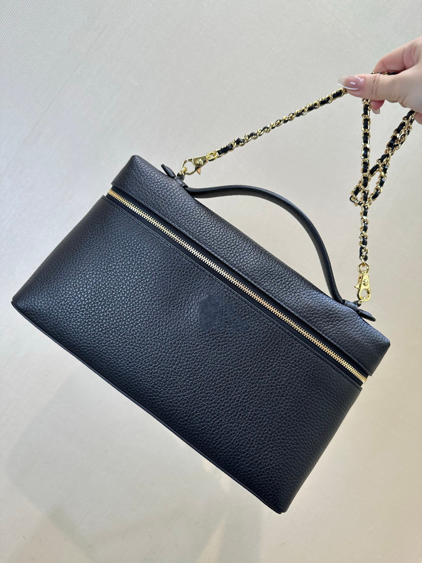 10A High-Quality Top Designer Mini Drawstring Bucket Handheld Makeup Bag Suede Leather Fashion Casual Round Check Long Chain Crossbody Bag with Box