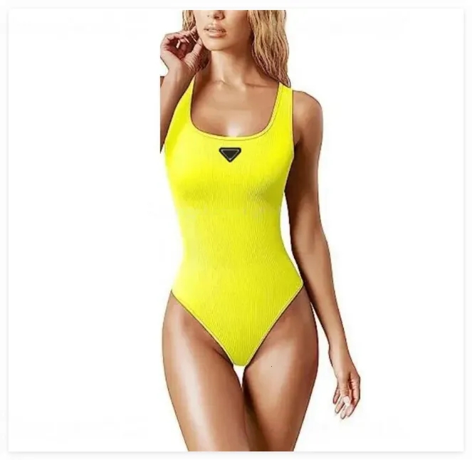 Nouveau 2026 Luxe Femmes Maillots de bain Femme Classique Lettre Une pièce Marque Logo Maillots De Bain Charmant Bikini Plage Dames Designer Mail
