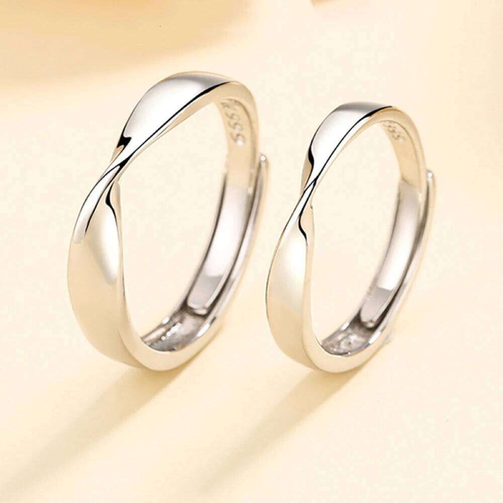 1 Pair Black White Twist Couple Rings Men Women Copper Plated Platinum Valentine Gift Finger Jewelry Drop Shipping H2602228-image-1095884609