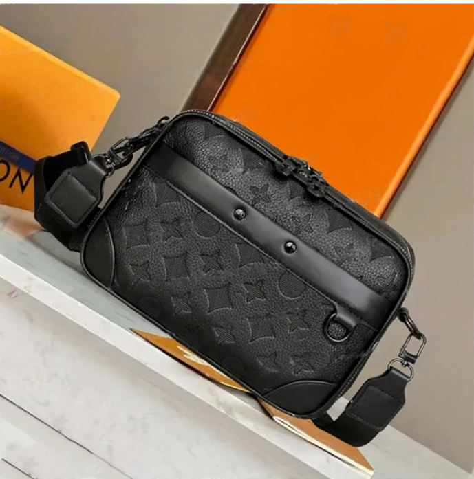 designer bag new Men Casual letter pattern handbag shoulder bag black bag leather crossbody bag high quality Letter embossing women bag backpack Man
