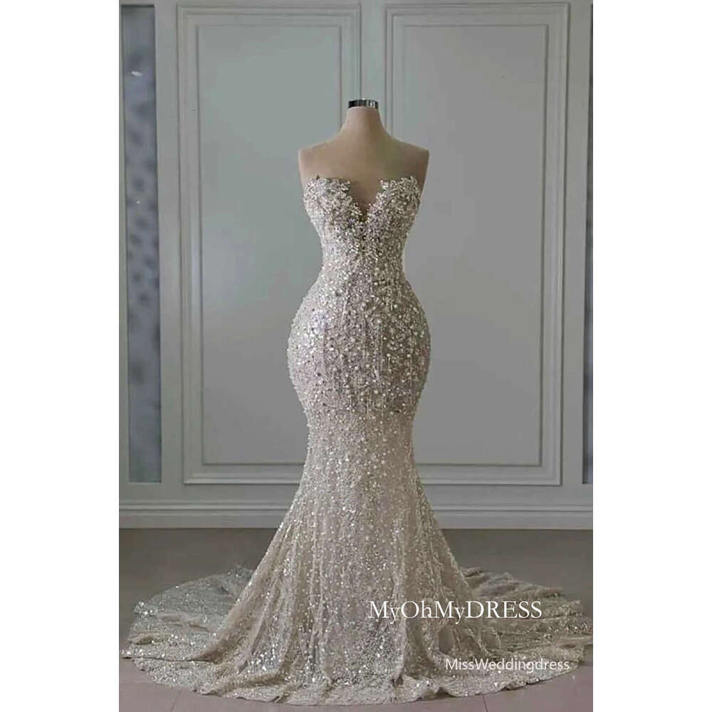 2026 Luxury Mermaid Wedding Dress Sweetheart Neck Sleeveless Bridal Gowns Appliques Crystal Pearls Sweep Train Dresses Custom Made Vestidos De Novia