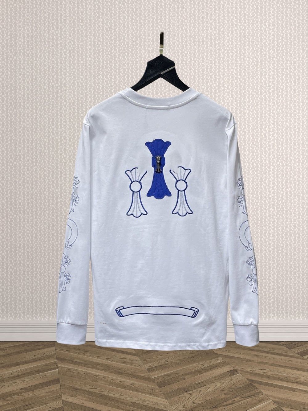 Chrome Men Hearrt Long Sleeve Designer Shirt Classic Trend High Street Hip Hop Crosses Print Sanskrit Horseshoe Streetwear Quality Hot Sale Crome Lo