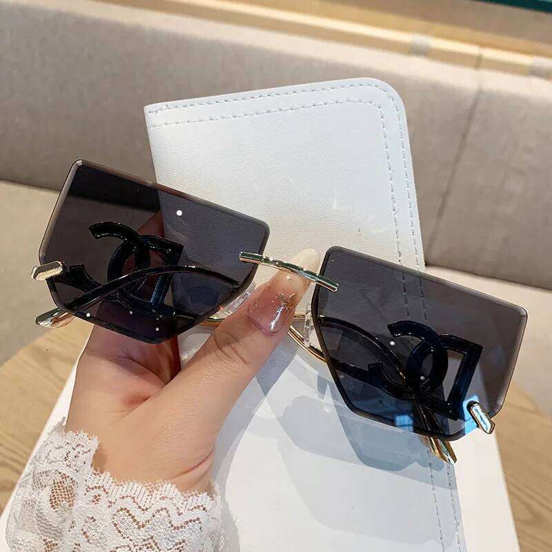 Fashion Brand Luxury Designer Women 2026 Vintage Rimless Letter Square Shades Glasses Summer Trendy Travel Sunglasses