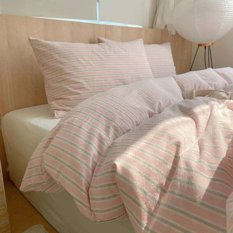 Nordic sling Cotton Pink Stripes Duvet Cover 150x200 Size Girl's Room housse Skin friendly Breathable Comforter Sets W260302-image-1096027059