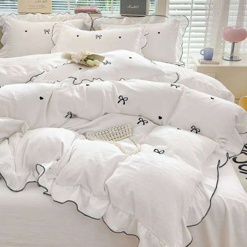 French Princess Style Lace Four-piece Washed Cotton Embroidered Quilt Cover Bow Heart Sheet Three-piece Bed Set C260304-image-1096232592